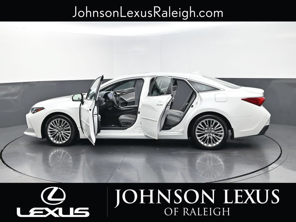 Used 2021 Toyota Avalon Limited w/ Advanced Safety Package FWD image 35