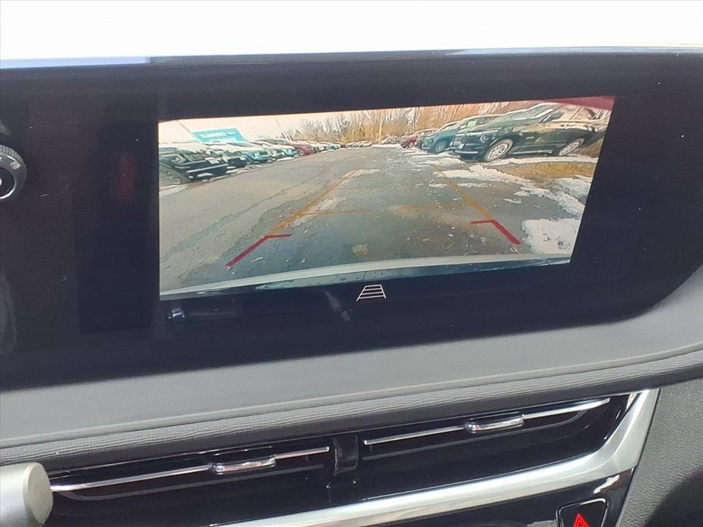 Used 2024 Buick Envista Sport Touring w/ Convenience I Package image 24