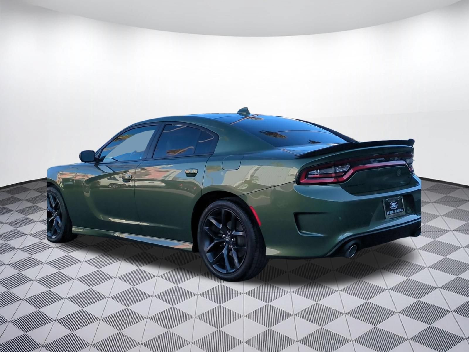 Used 2021 Dodge Charger R/T w/ Blacktop Package RWD image 3