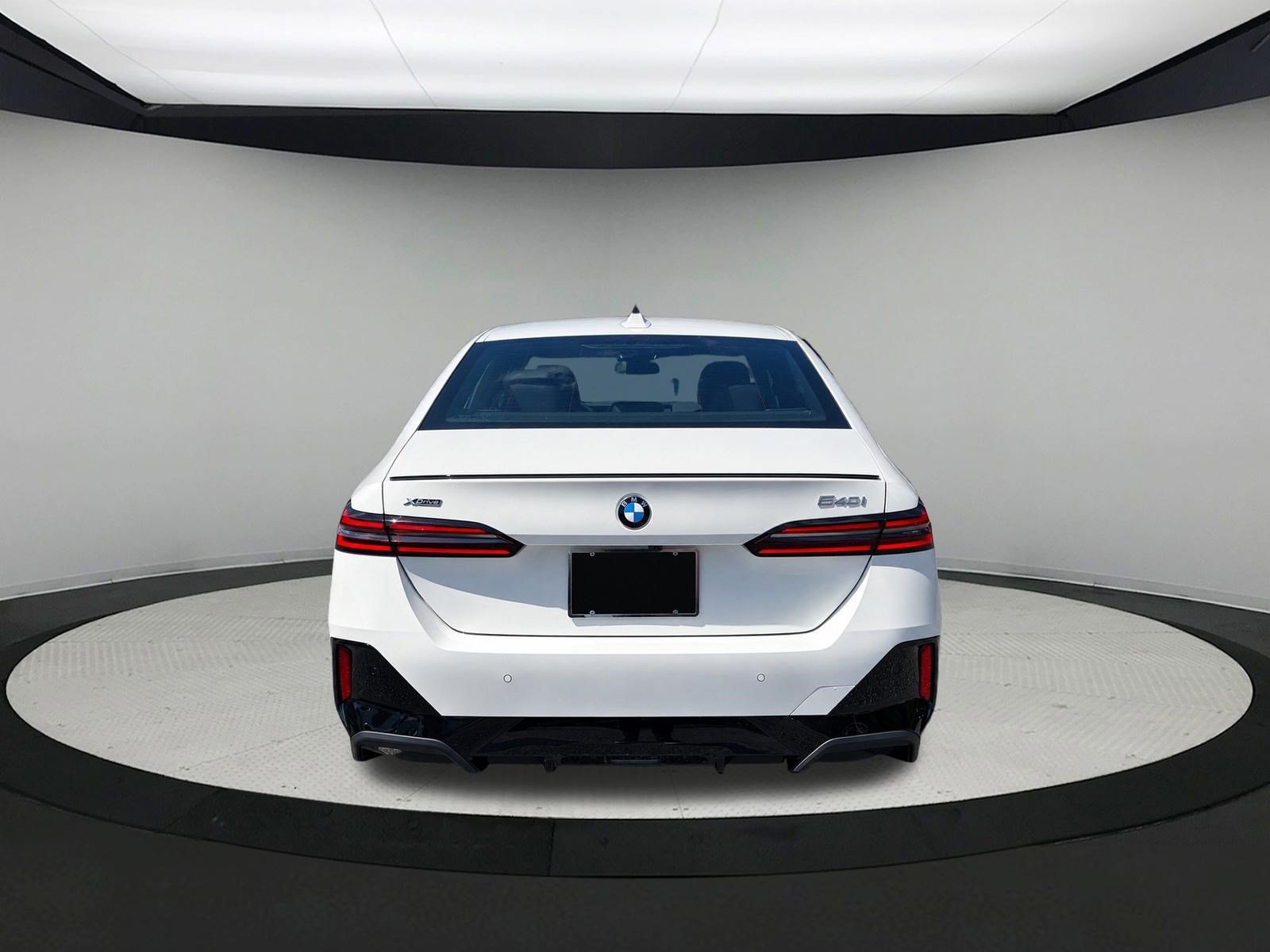 New 2027 BMW 540i xDrive w/ M Sport Package AWD/4WD image 5