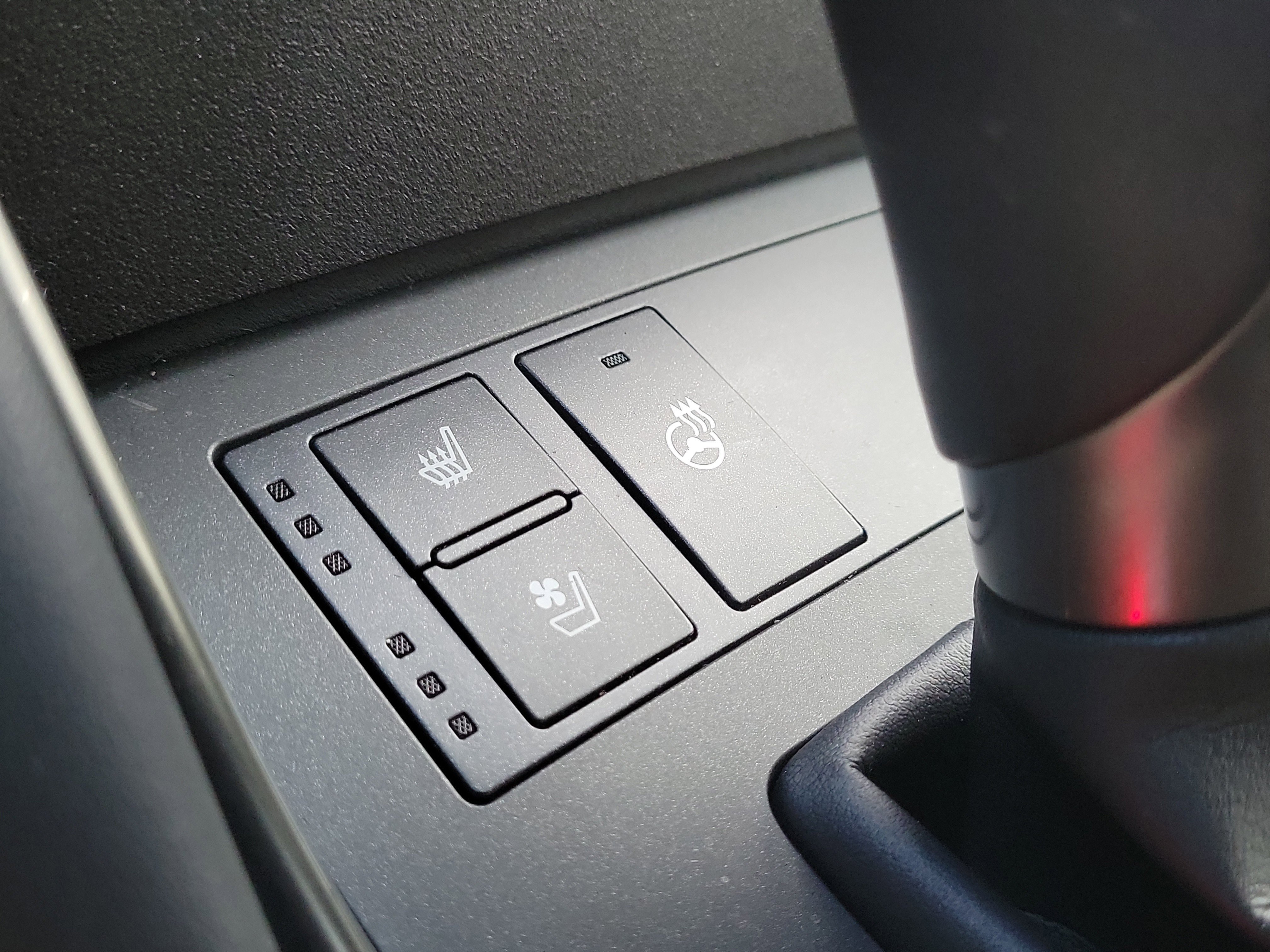 Certified 2023 Lexus IS 300 w/ Premium Package RWD image 29