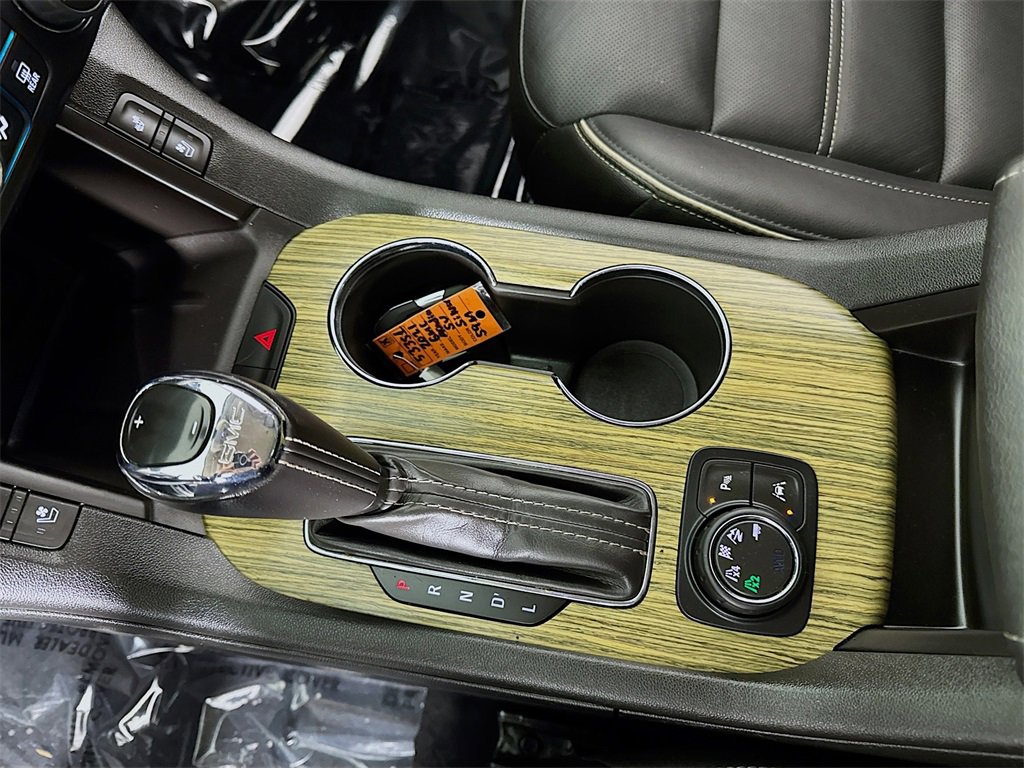 Used 2019 GMC Acadia Denali image 24