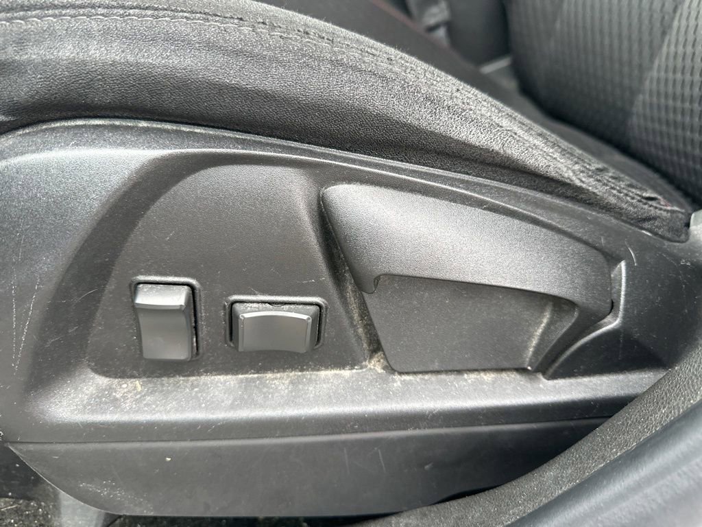 Used 2015 Chevrolet Equinox LS image 16