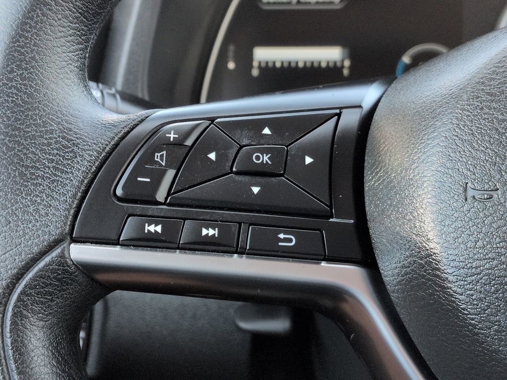 Used 2020 Nissan Leaf S image 20