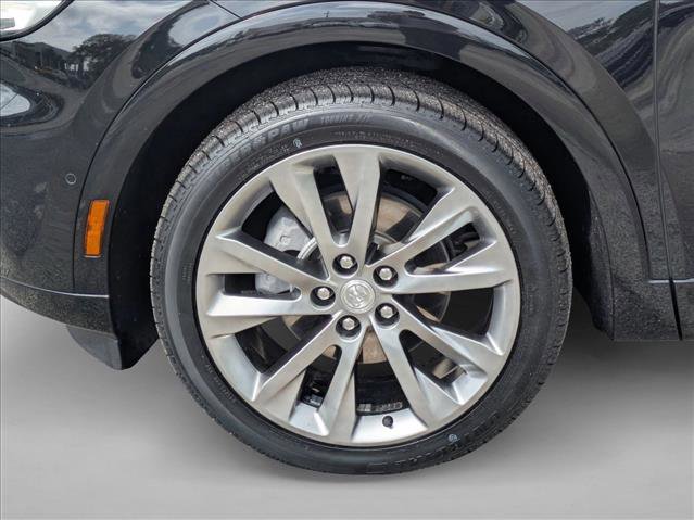 Used 2021 Buick Envision Avenir w/ Technology Package II image 22