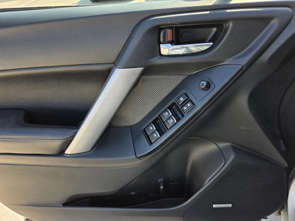 Used 2017 Subaru Forester 2.5i Limited AWD/4WD image 17