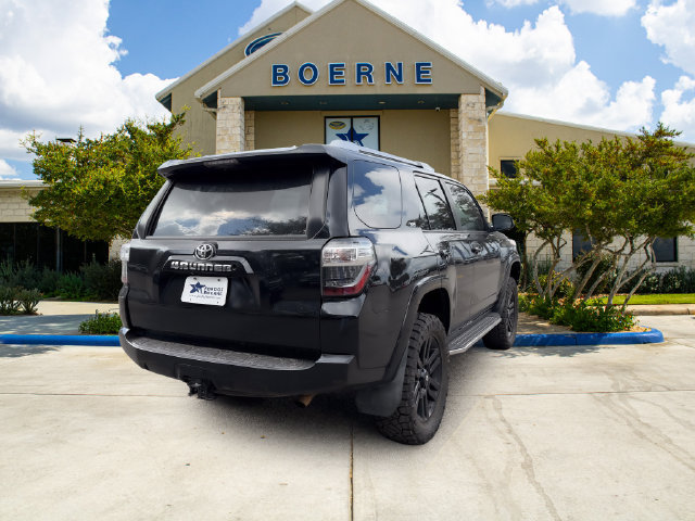 Used 2016 Toyota 4Runner SR5 RWD image 5