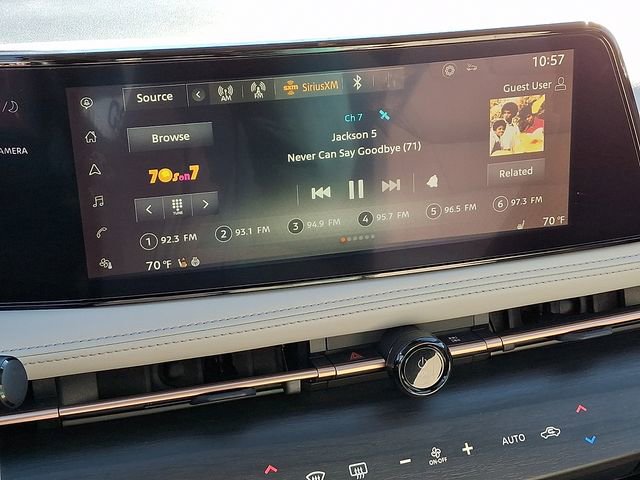 Used 2023 Nissan Ariya EVOLVE+ image 21