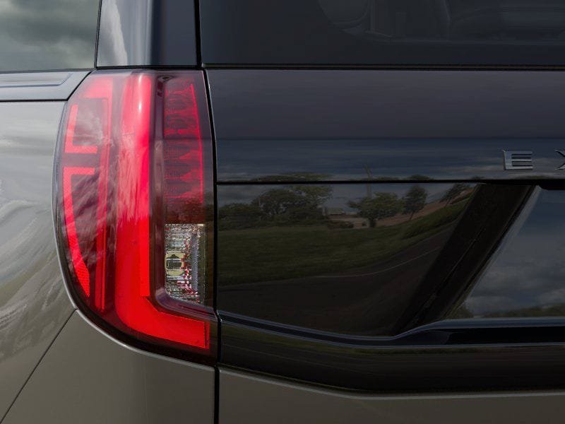 New 2027 Ford Expedition Platinum w/ Stealth Appearance Package RWD image 21