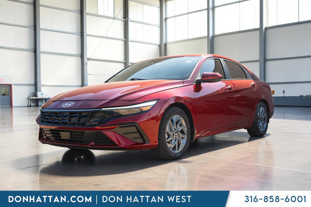 Used 2024 Hyundai Elantra SEL