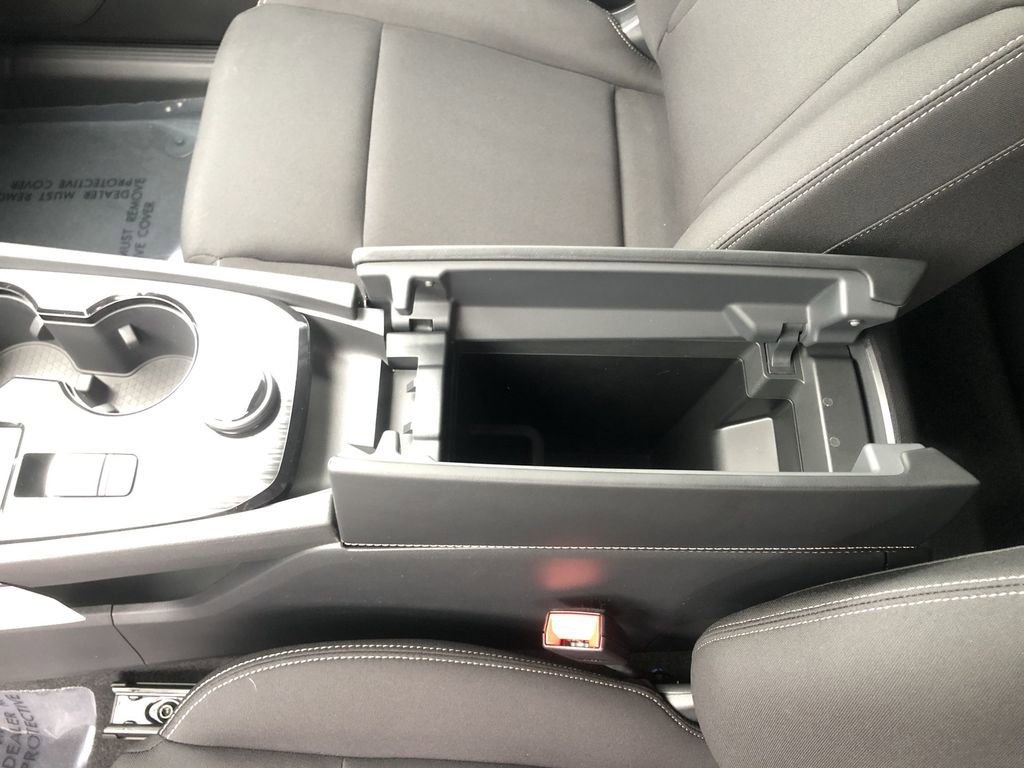 Certified 2025 Nissan Rogue S image 22