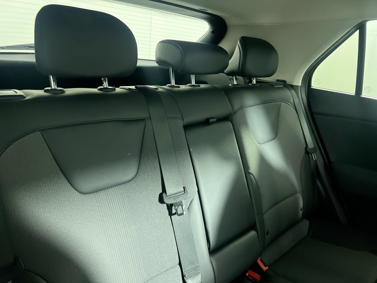 Certified 2025 Kia Niro EX Touring FWD image 33