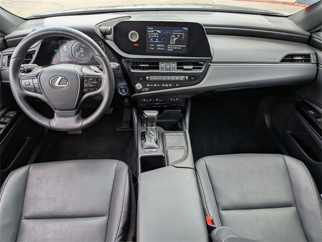 Used 2022 Lexus ES 300h w/ Premium Package image 27
