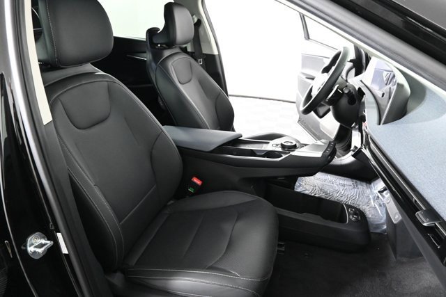 Certified 2022 Kia EV6 Wind image 12