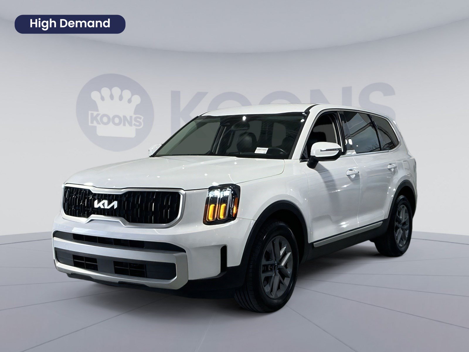 Used 2024 Kia Telluride LX AWD/4WD image 1