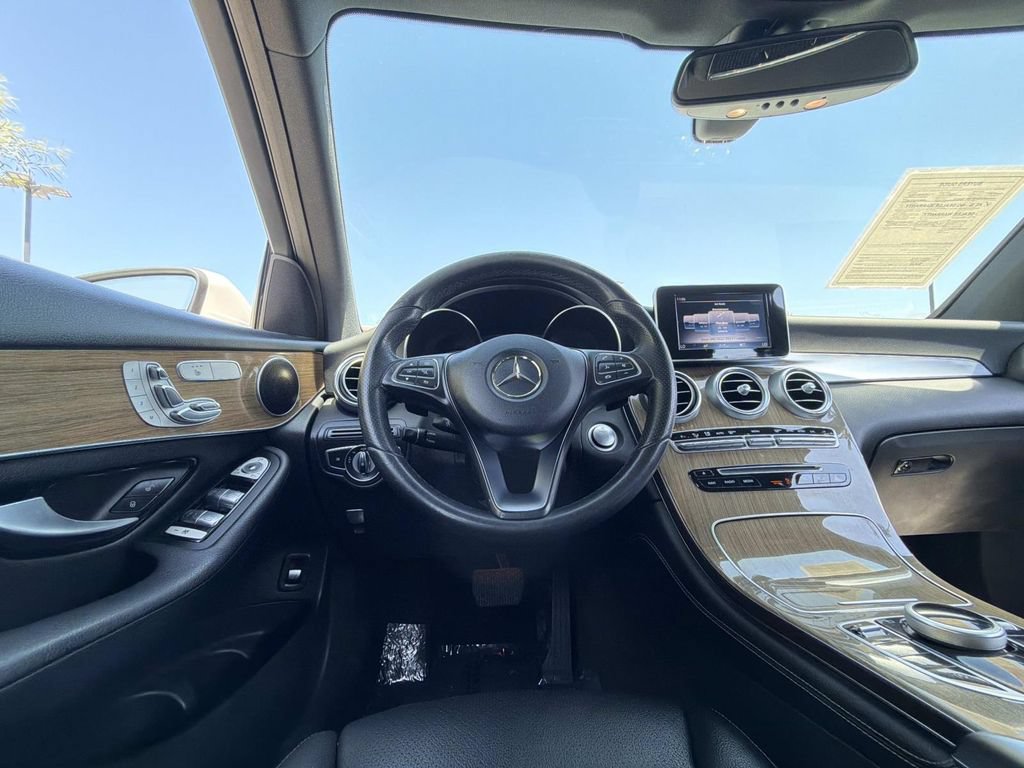 Used 2018 Mercedes-Benz GLC 300 image 14