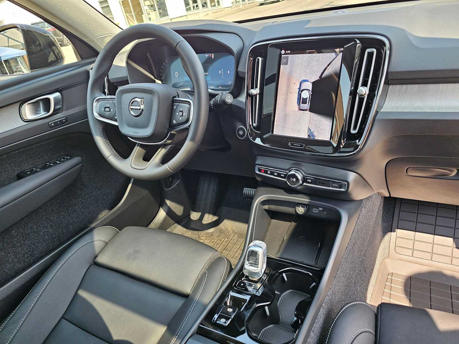New 2026 Volvo XC40 B5 Plus w/ Protection Package Premier AWD/4WD image 12