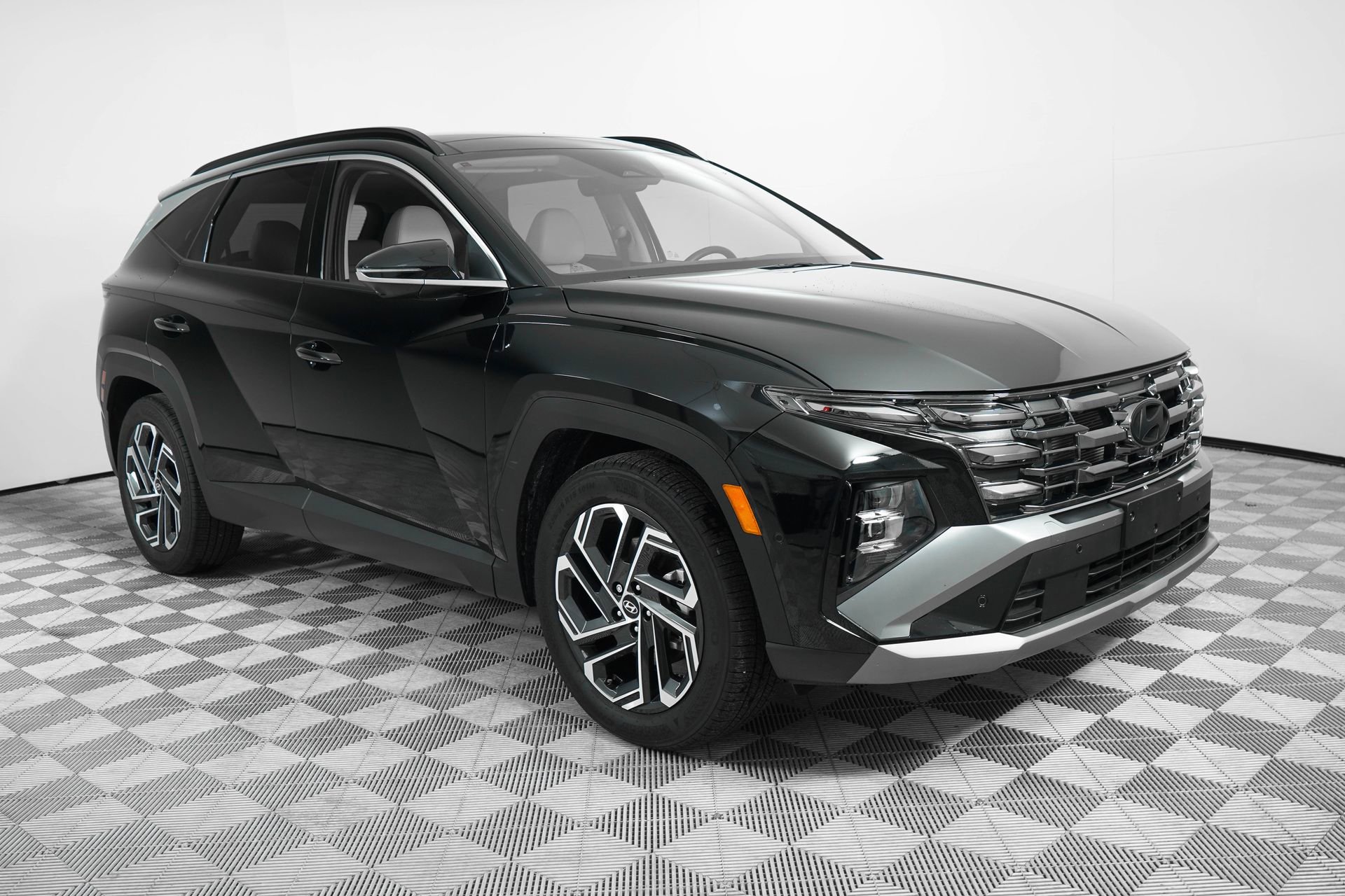 Used 2025 Hyundai Tucson Limited