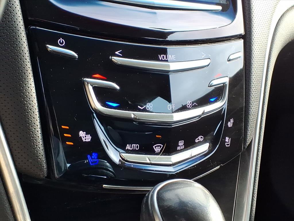 Used 2019 Cadillac XTS Luxury image 14