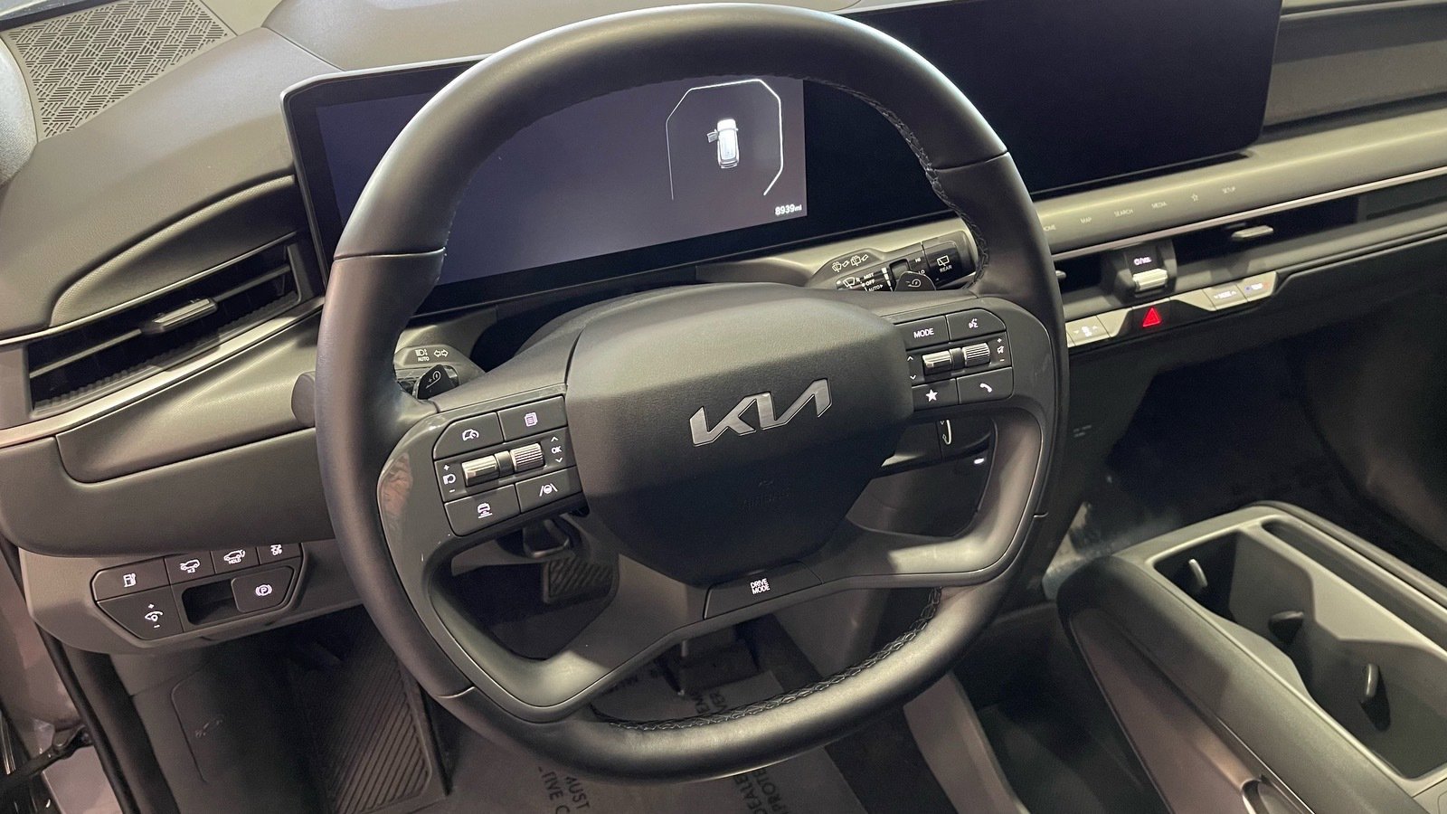 Used 2024 Kia EV9 Light Long Range image 29