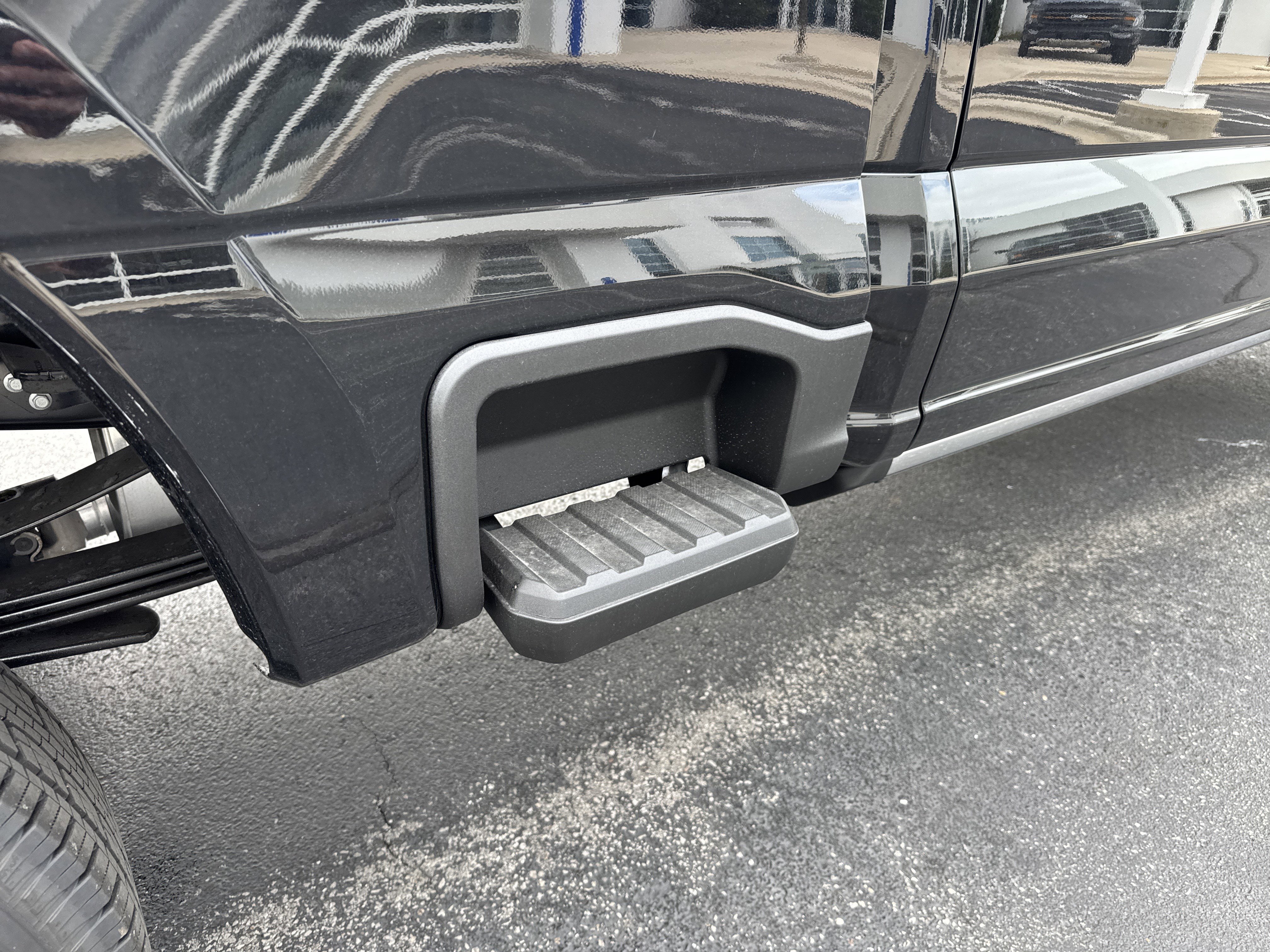New 2026 Ford F350 Lariat image 14