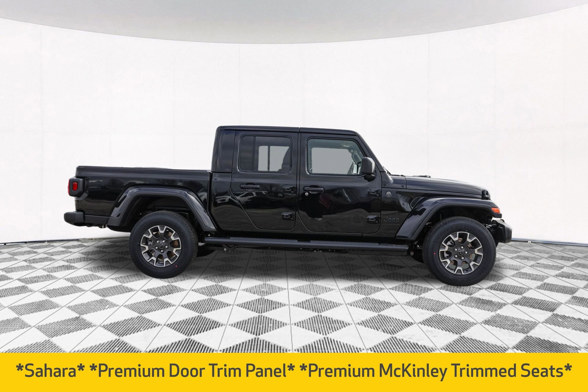 New 2026 Jeep Gladiator Sport AWD/4WD image 17