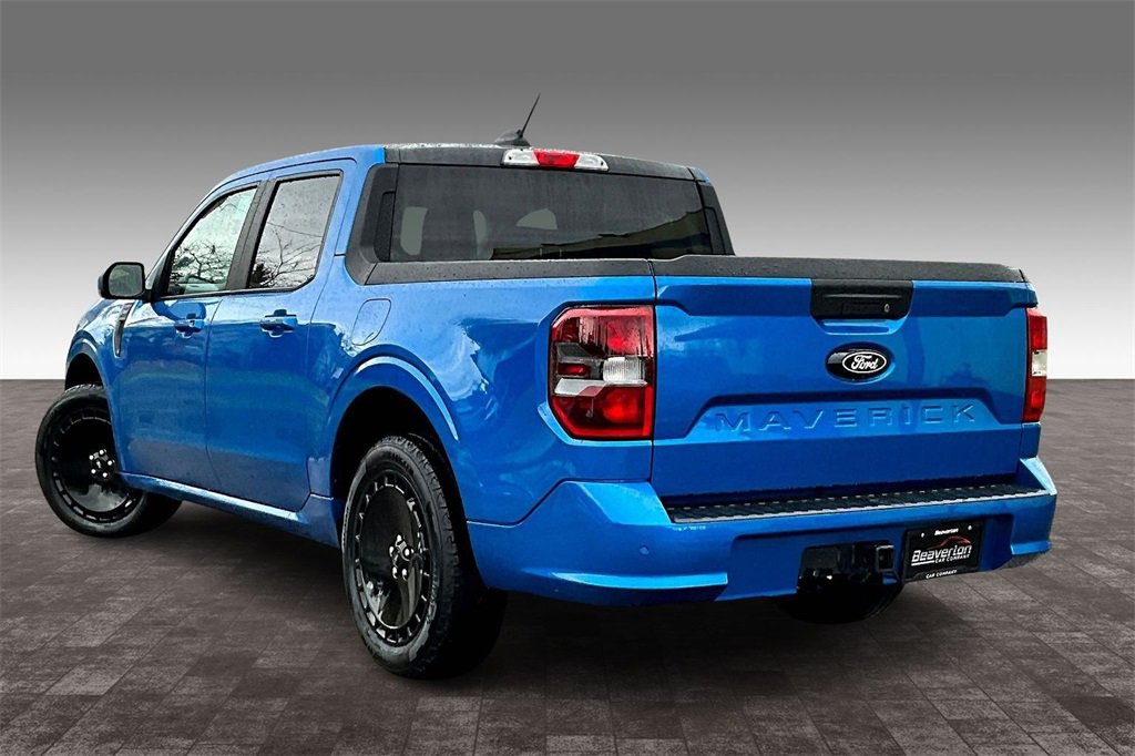 Used 2025 Ford Maverick Lobo image 12
