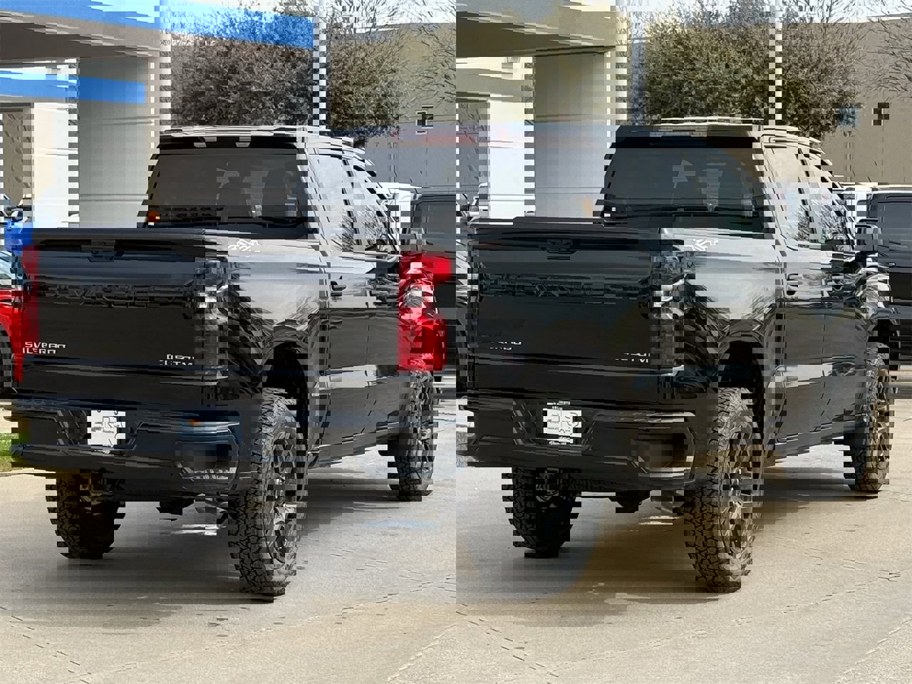 New 2026 Chevrolet Silverado 1500 Custom image 4