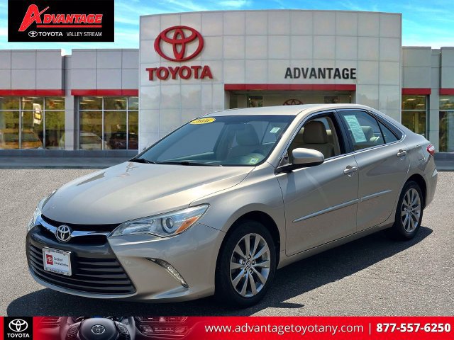 Used 2016 Toyota Camry XLE FWD image 4
