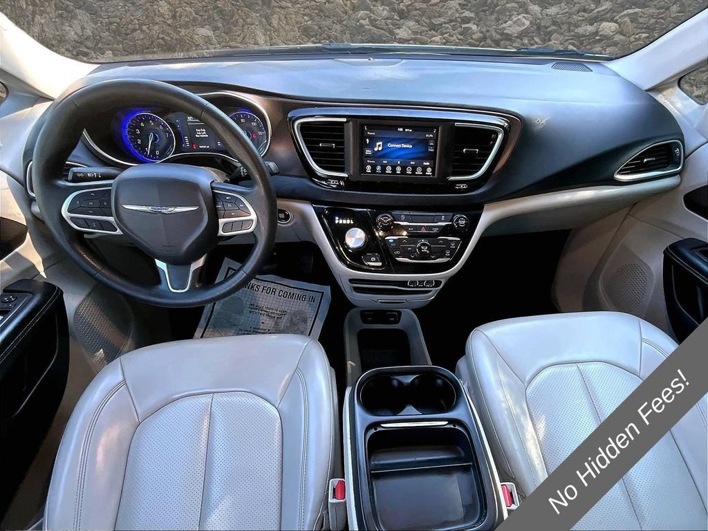 Used 2021 Chrysler Voyager Lxi FWD image 13