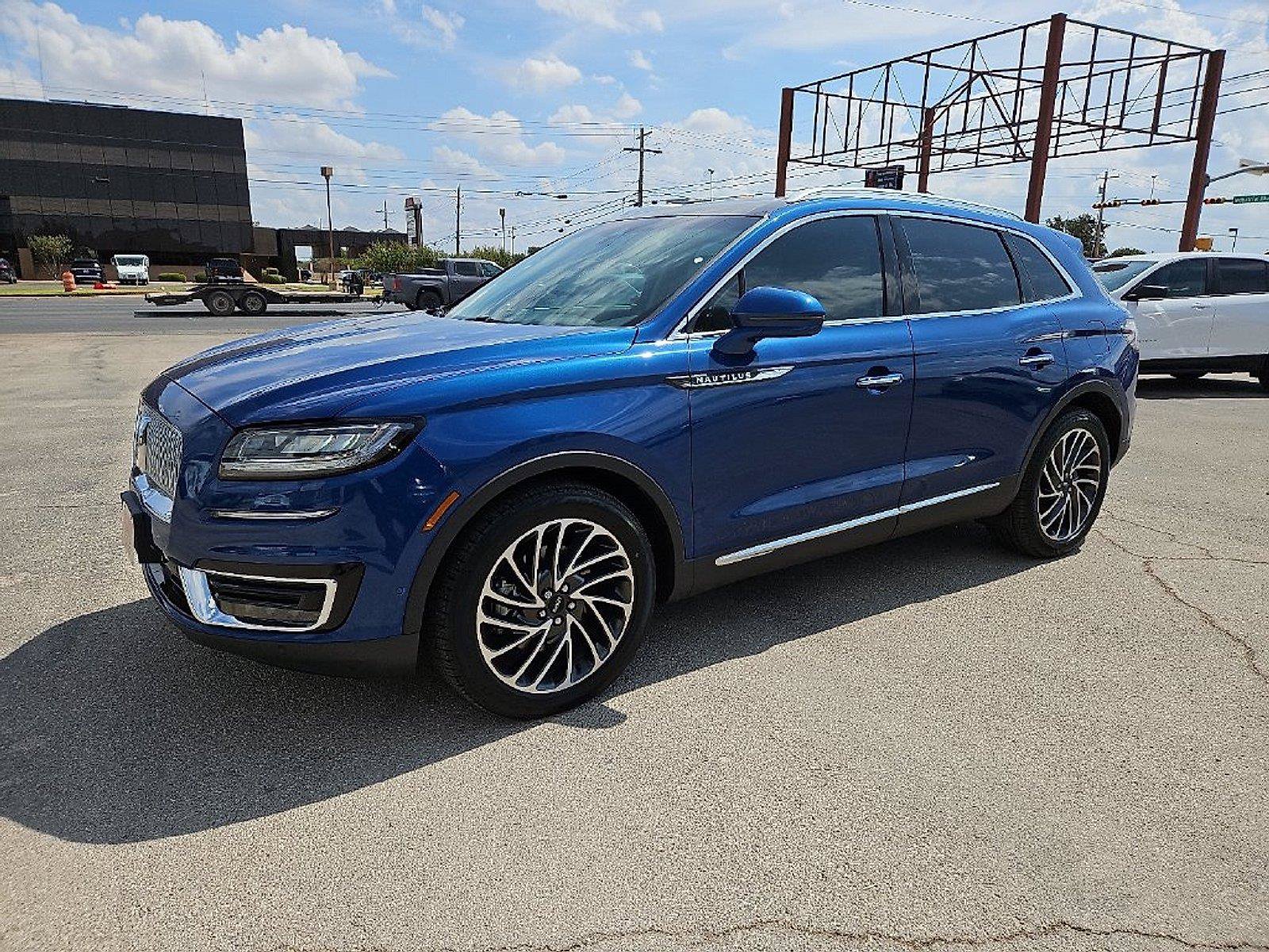 Used 2020 Lincoln Nautilus Reserve w/ Equipment Group 201A FWD image 2