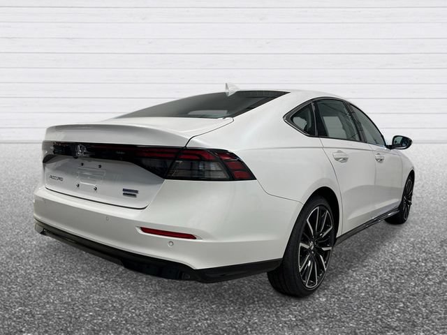 New 2026 Honda Accord Touring image 5