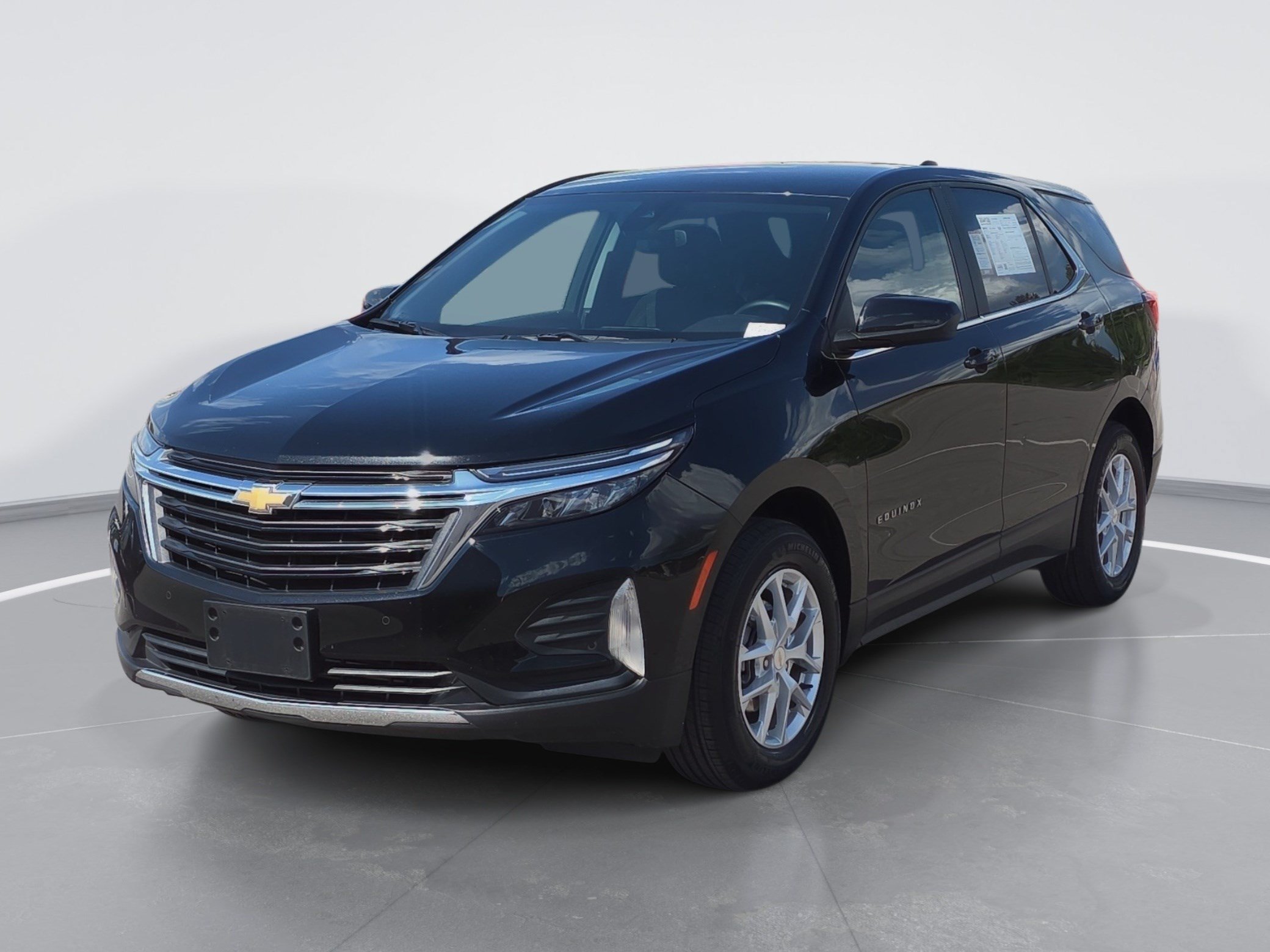 Used 2023 Chevrolet Equinox LT FWD image 7