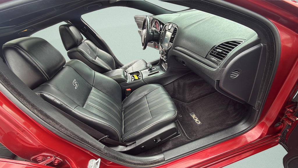 Used 2014 Chrysler 300 S AWD/4WD image 25