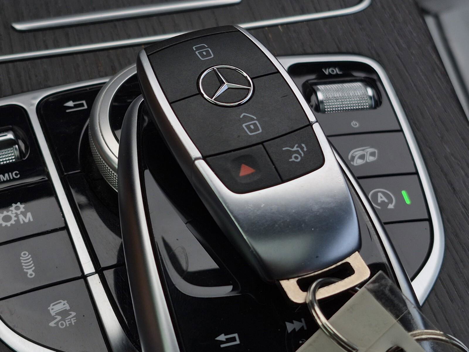 Used 2020 Mercedes-Benz C 43 AMG 4MATIC Coupe w/ Multimedia Package image 31