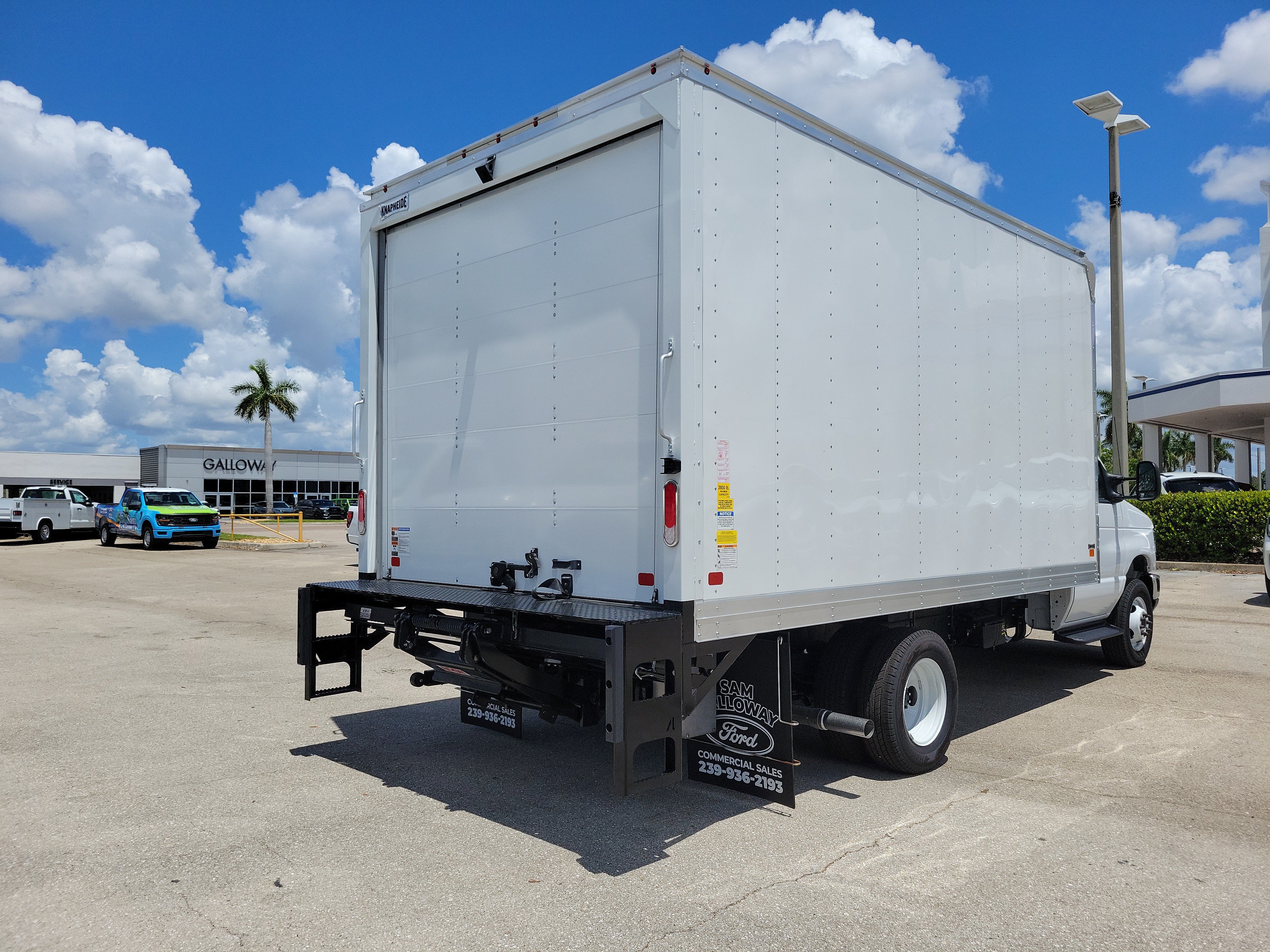 New 2026 Ford E-450 and Econoline 450 Super Duty w/ Power Equipment Group RWD image 6