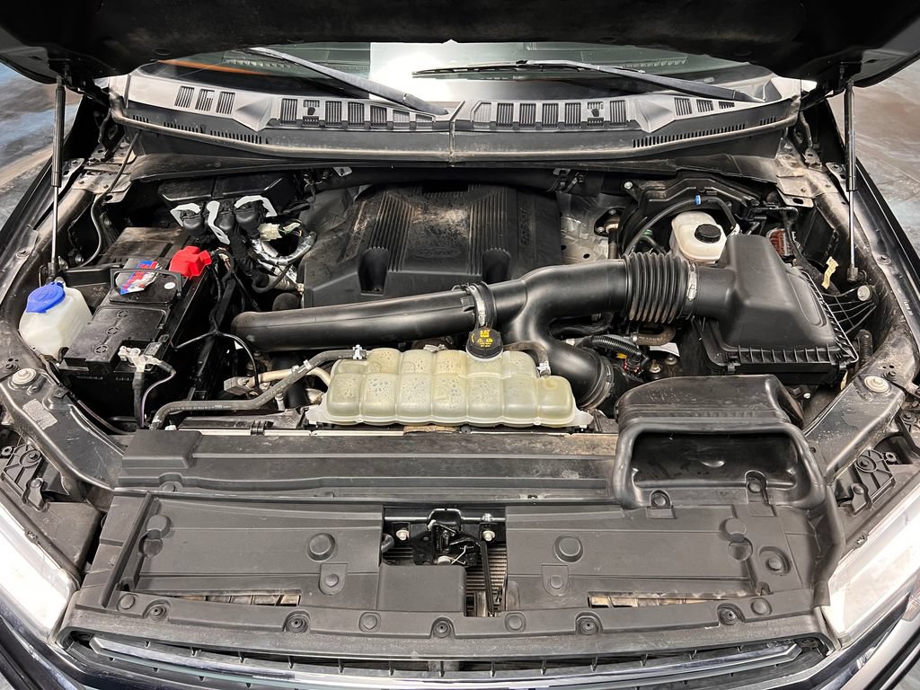 Used 2020 Ford F150 Platinum AWD/4WD image 18