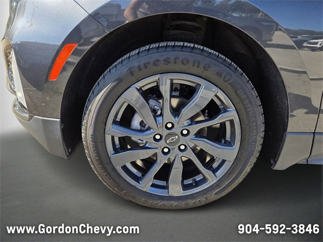 Certified 2022 Chevrolet Equinox RS w/ Infotainment Package image 11