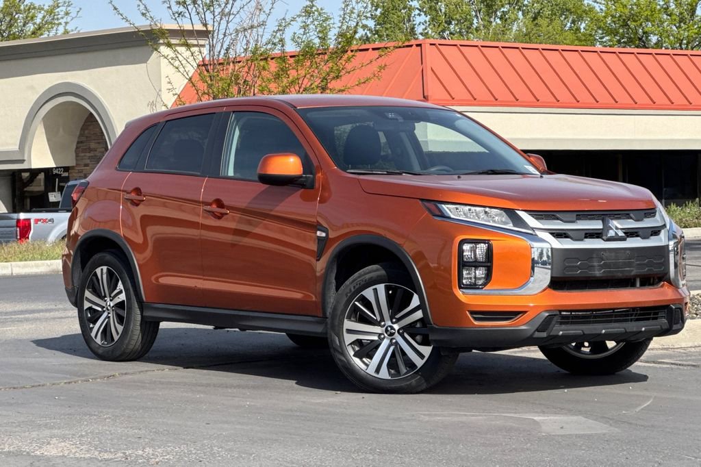 Used 2024 Mitsubishi Outlander Sport ES AWD/4WD image 1