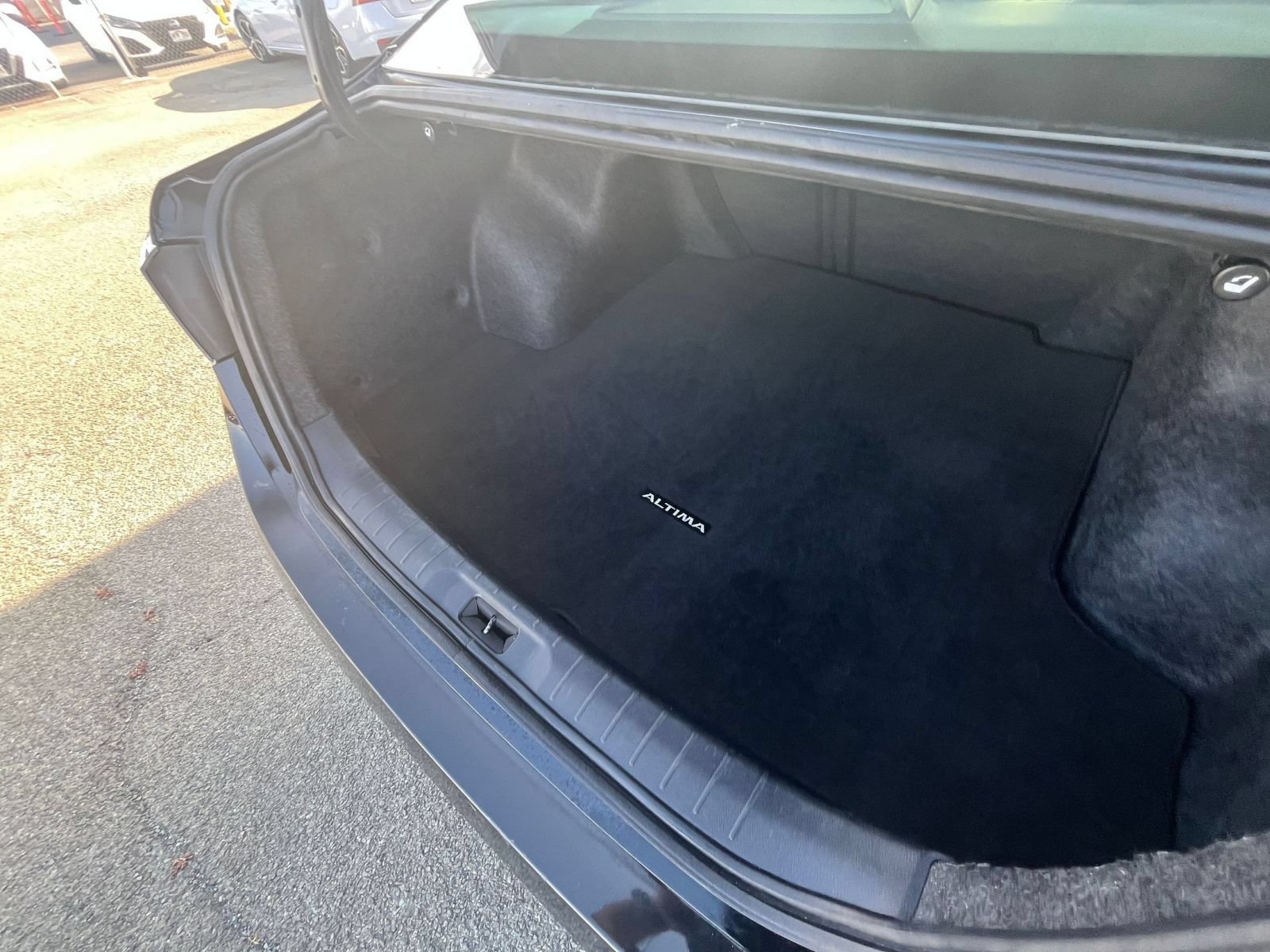 Used 2023 Nissan Altima 2.5 S FWD image 25