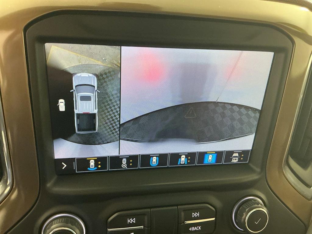 Used 2021 Chevrolet Silverado 1500 High Country image 19