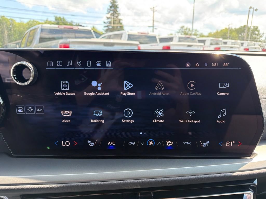 Certified 2025 Chevrolet Traverse LT AWD/4WD image 17