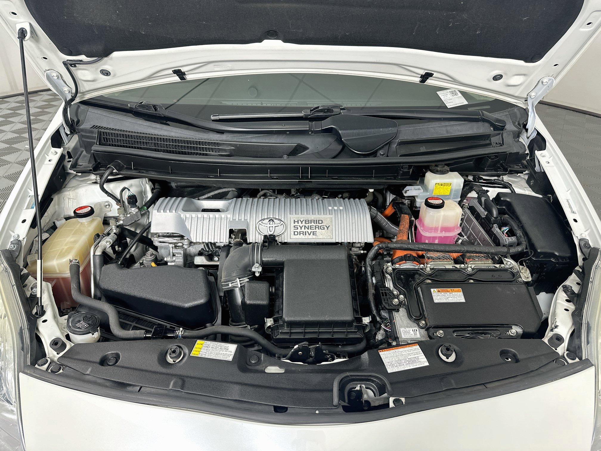 Used 2015 Toyota Prius Two FWD image 30