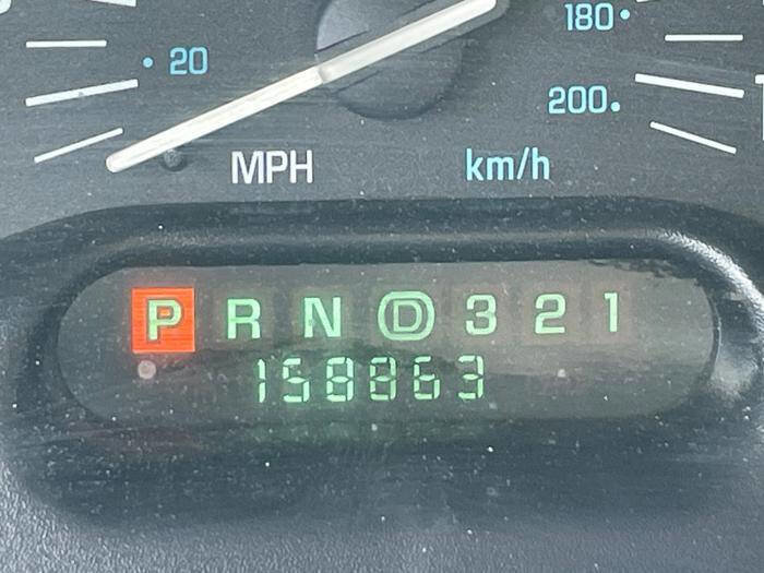 Used 1998 Buick Century Custom FWD image 37