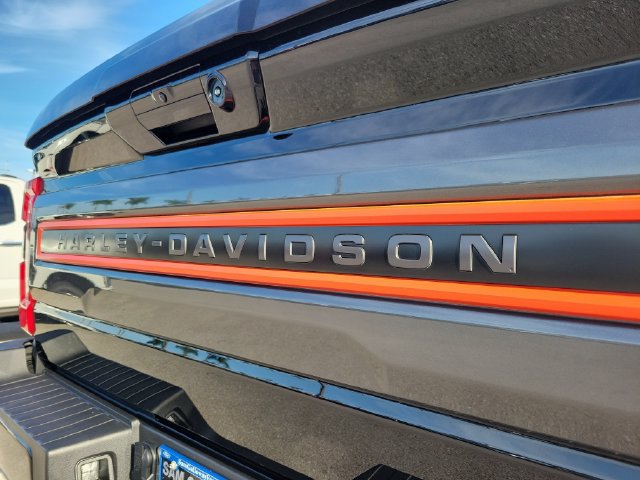 Certified 2024 Ford F250 Lariat w/ Lariat Ultimate Package AWD/4WD image 8