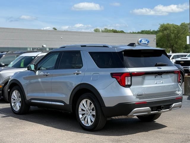 Used 2025 Ford Explorer Platinum w/ LUX Leather Package AWD/4WD image 46