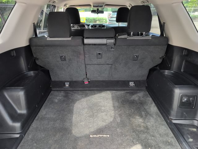 Used 2014 Toyota 4Runner SR5 RWD image 14