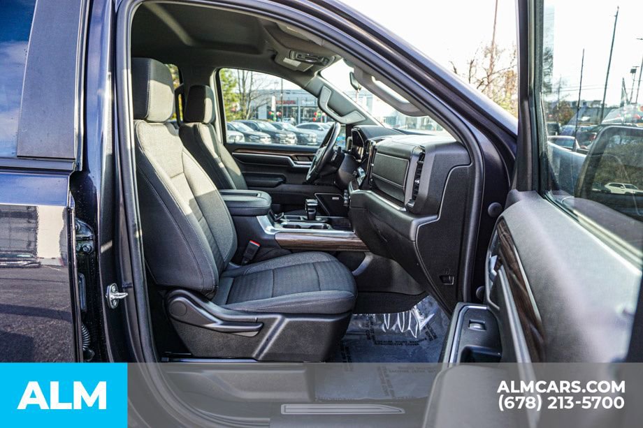 Used 2022 Chevrolet Silverado 1500 RST w/ Convenience Package II image 24