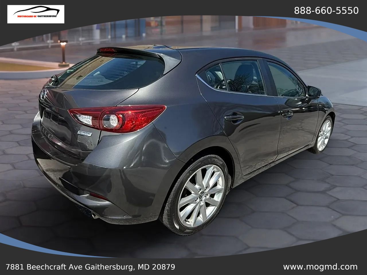 Used 2017 MAZDA MAZDA3 Touring image 3