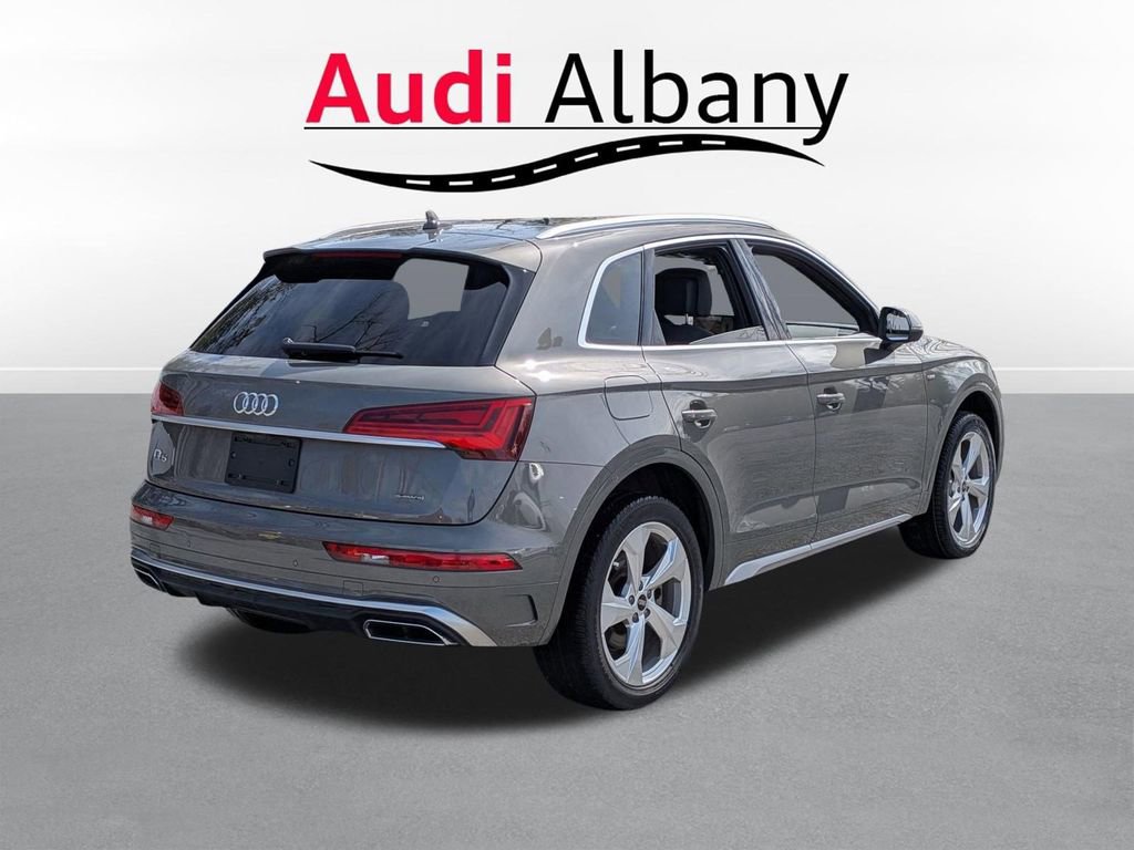 Certified 2023 Audi Q5 2.0T Premium Plus w/ Premium Plus Package image 4